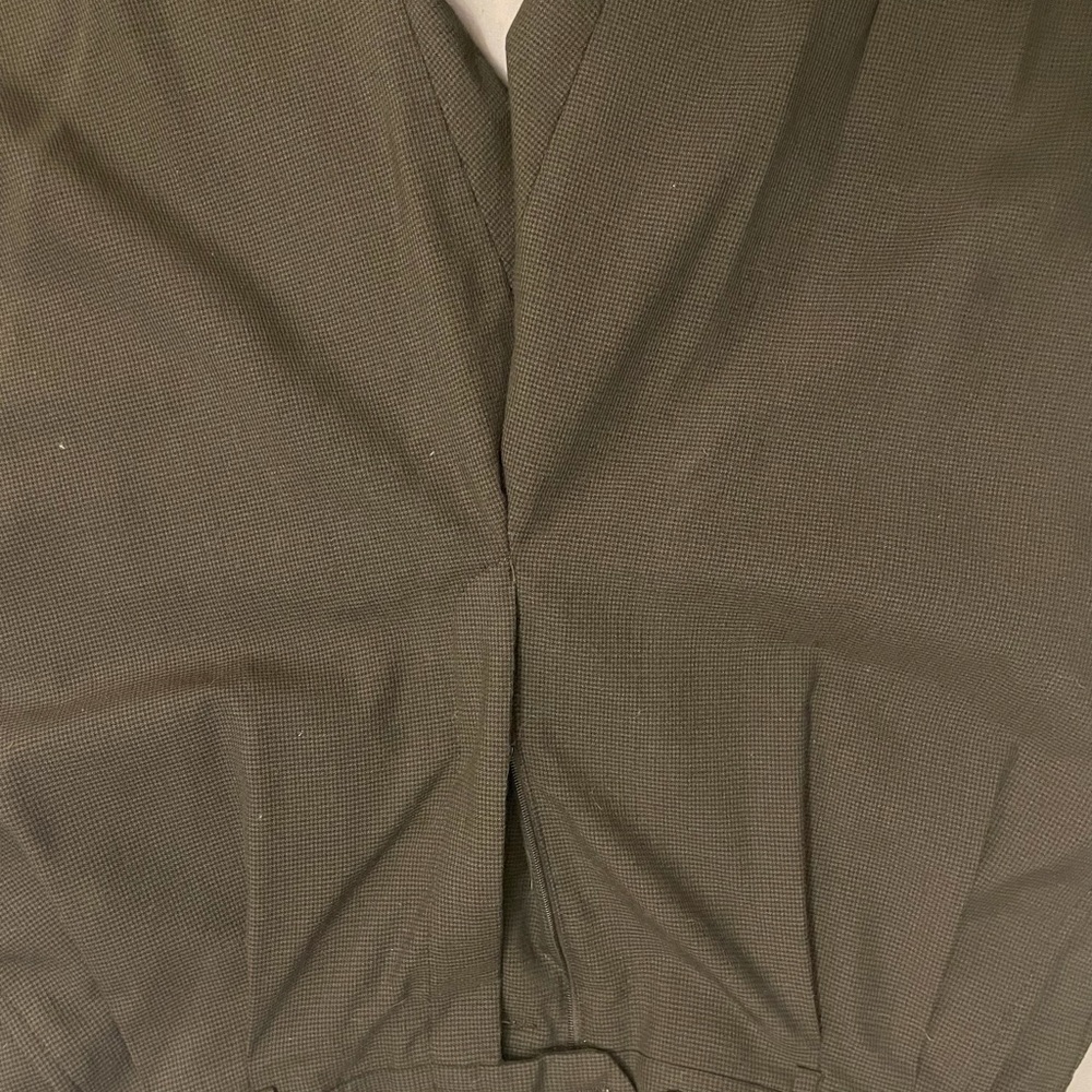 Men’s Andrew Fezza Suit - Picture 5 of 6